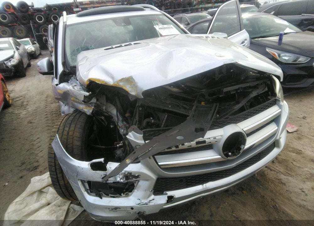 2013 MERCEDES-BENZ GL 450 4MATIC VIN: 4JGDF7CE4DA181664