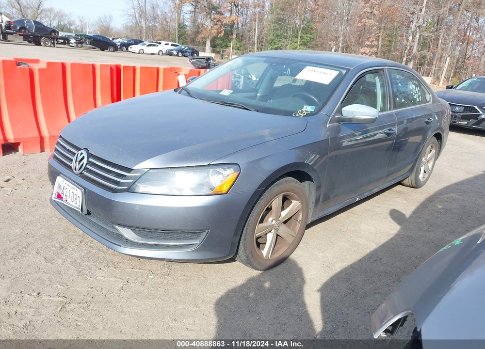 2013 VOLKSWAGEN PASSAT 2.5L SE VIN: 1VWBP7A35DC078068