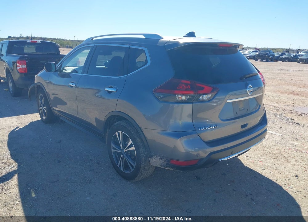 2020 NISSAN ROGUE SV FWD VIN: JN8AT2MT9LW017171
