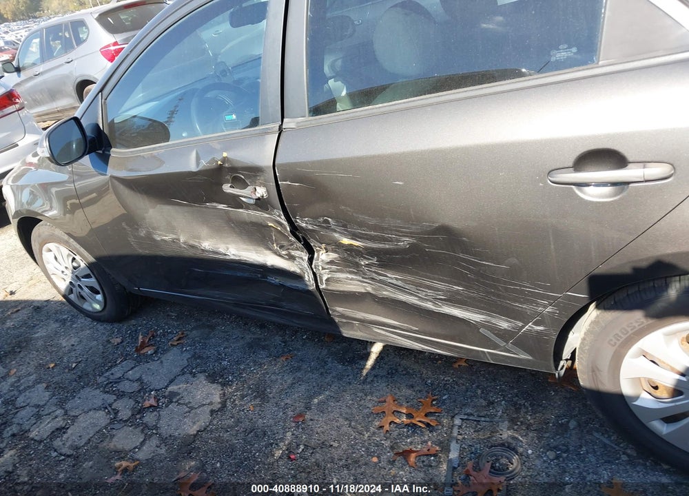 2010 KIA FORTE EX VIN: KNAFU4A20A5267632
