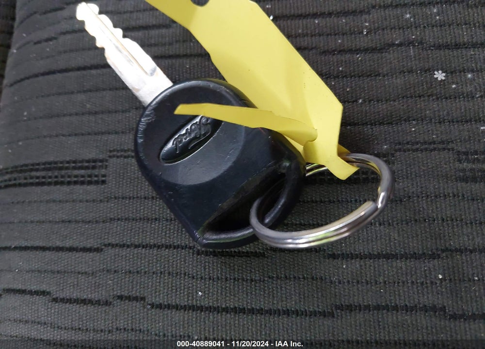 2008 FORD FOCUS SE/SES VIN: 1FAHP35N88W257832