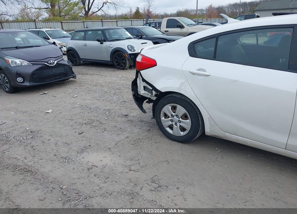 2016 KIA FORTE LX VIN: KNAFX4A63G5554997