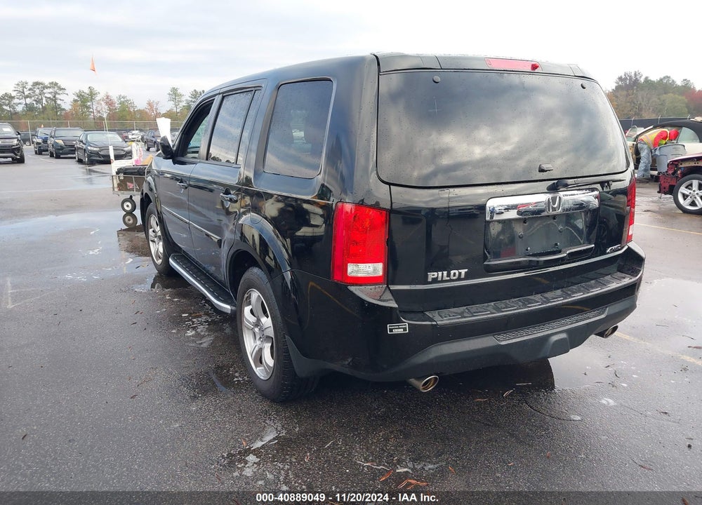 2012 HONDA PILOT EX-L VIN: 5FNYF4H62CB007331