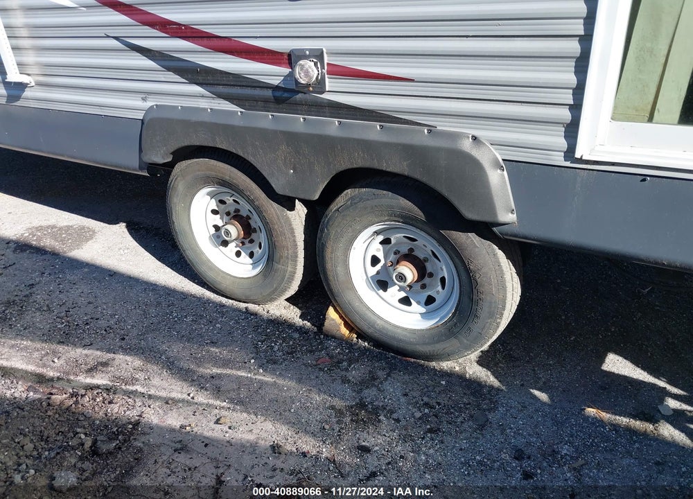 2014 JAYCO JAYFLIGHT TRAVEL TRAILER VIN: 1UJBJ0BV2E11A0094