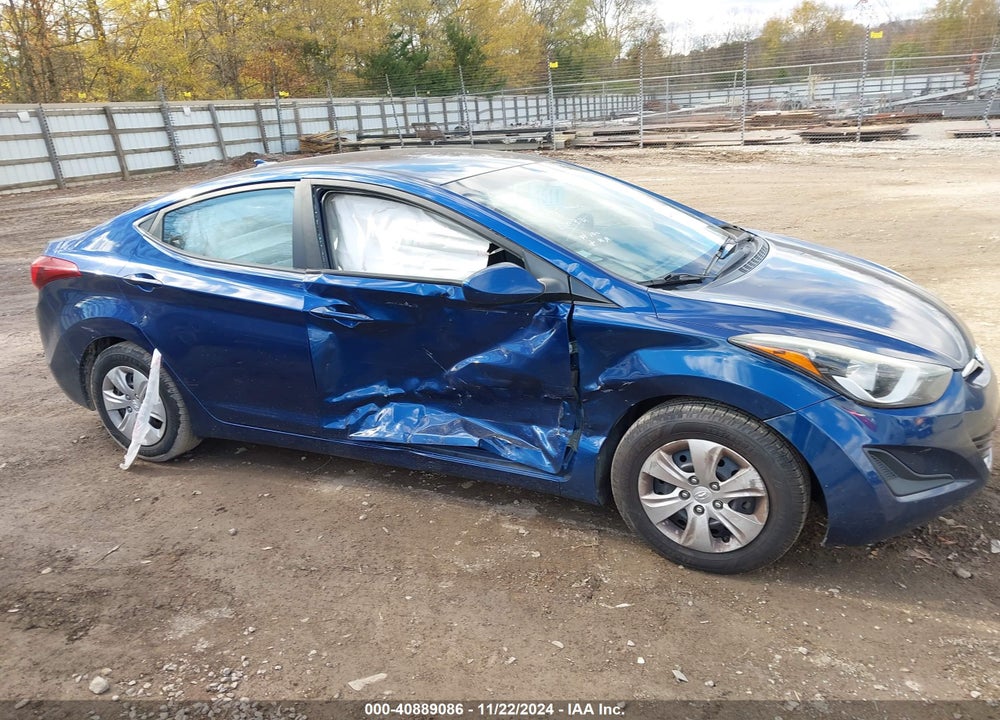 2016 HYUNDAI ELANTRA SE VIN: 5NPDH4AEXGH784907