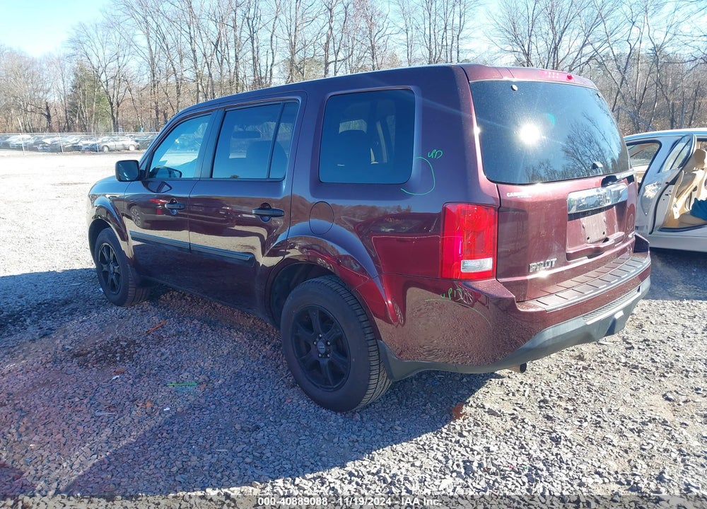 2015 HONDA PILOT LX VIN: 5FNYF4H29FB046175