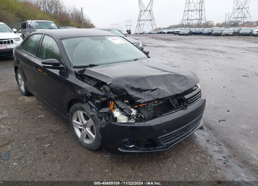 2012 VOLKSWAGEN JETTA 2.0L TDI VIN: 3VW3L7AJ6CM096039