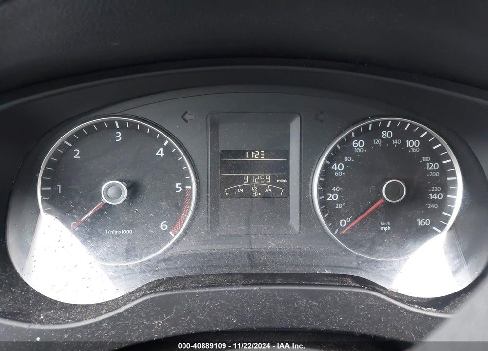 2012 VOLKSWAGEN JETTA 2.0L TDI VIN: 3VW3L7AJ6CM096039