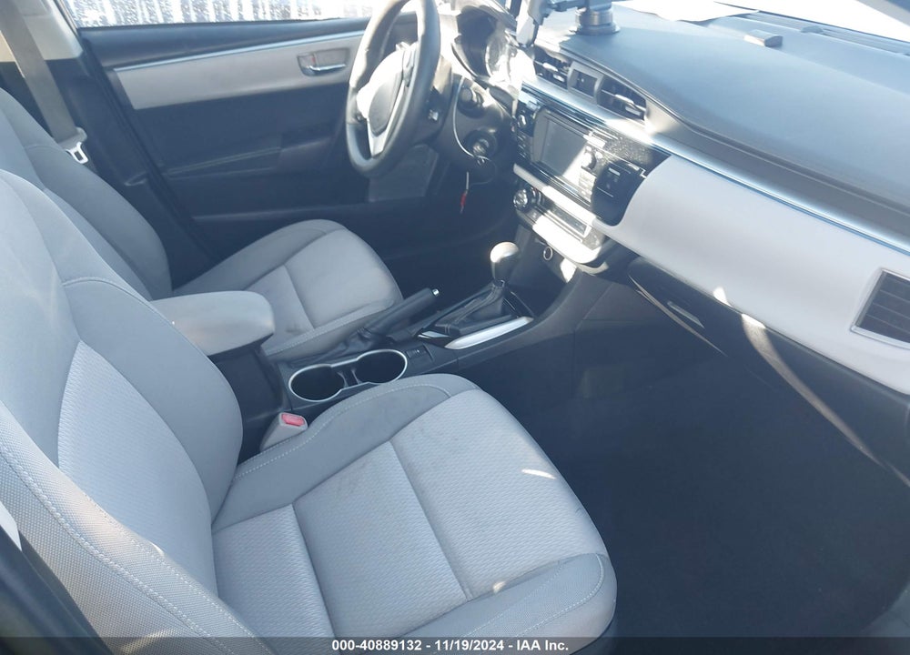 2015 TOYOTA COROLLA VIN: 5YFBURHE3FP289892