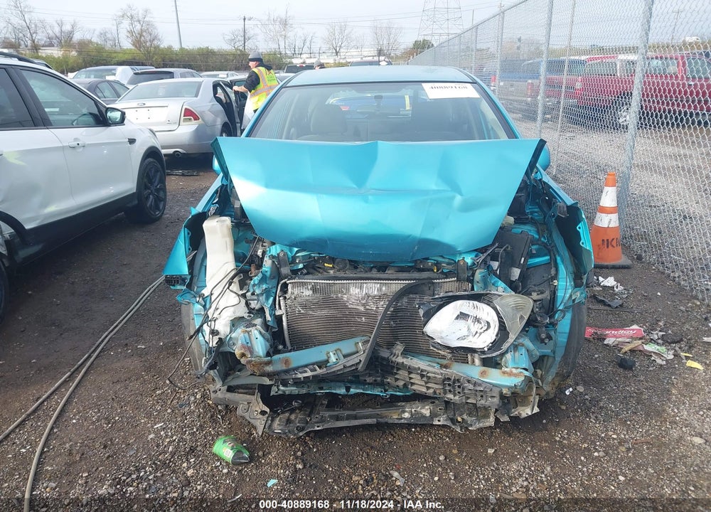 2013 HONDA FIT VIN: JHMGE8H33DC047474