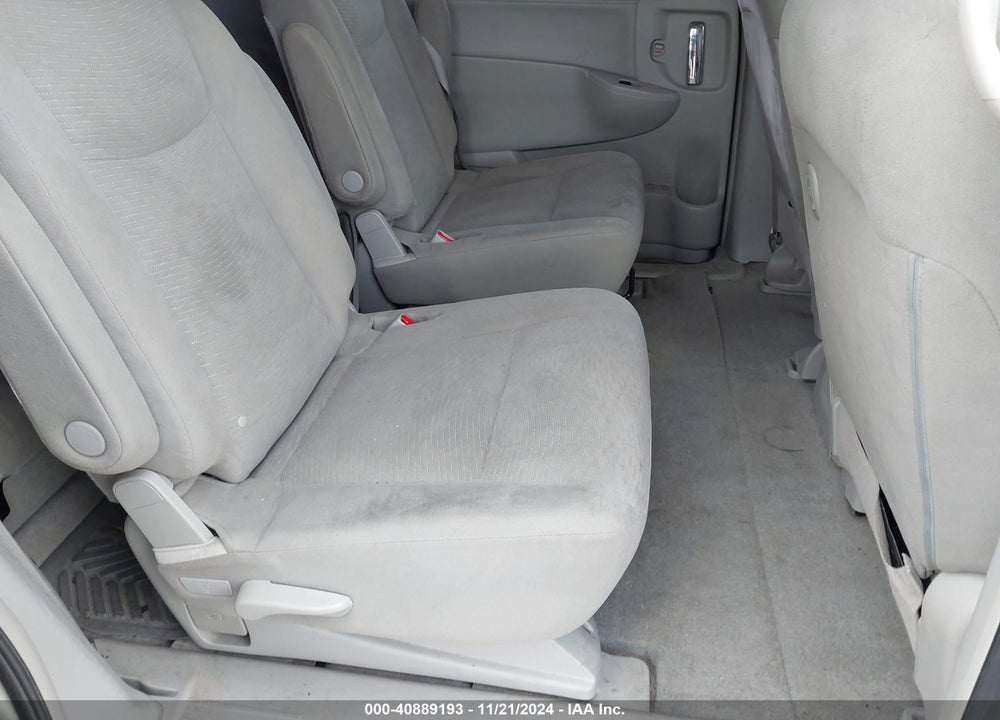 2015 NISSAN QUEST PLATINUM/S/SL/SV VIN: JN8AE2KP3F9123330