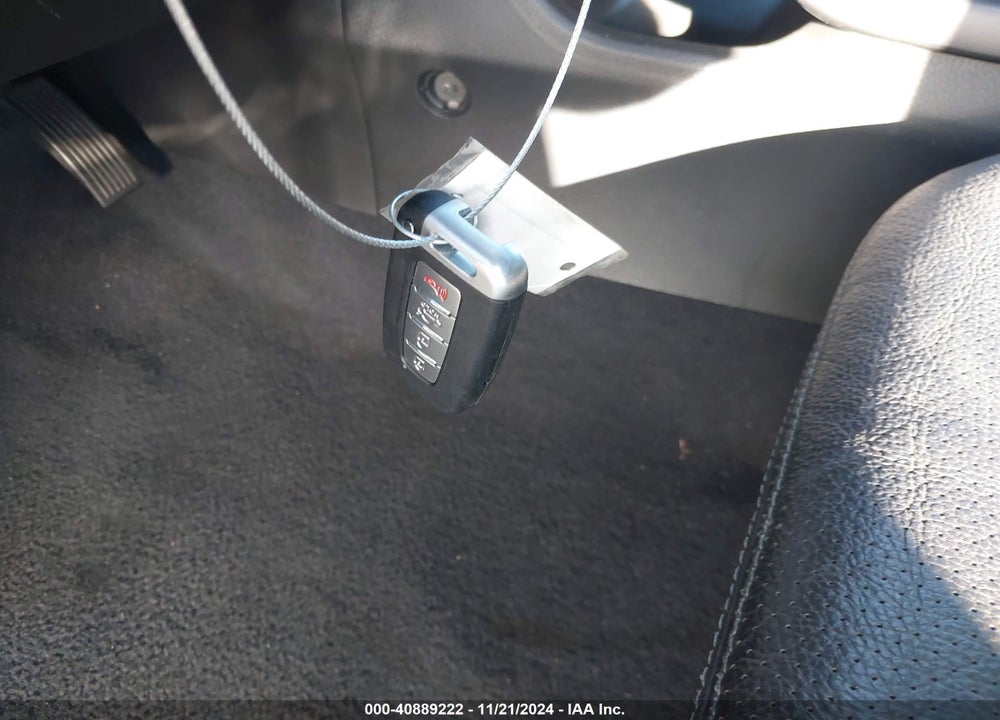 2013 KIA SORENTO EX VIN: 5XYKUCA68DG395563