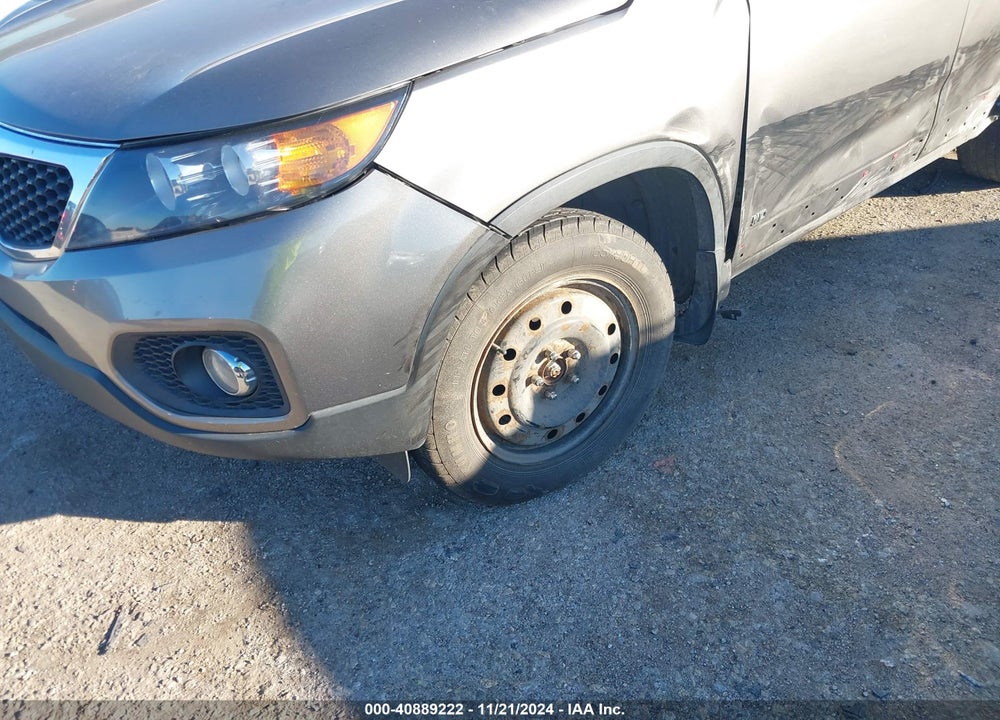 2013 KIA SORENTO EX VIN: 5XYKUCA68DG395563