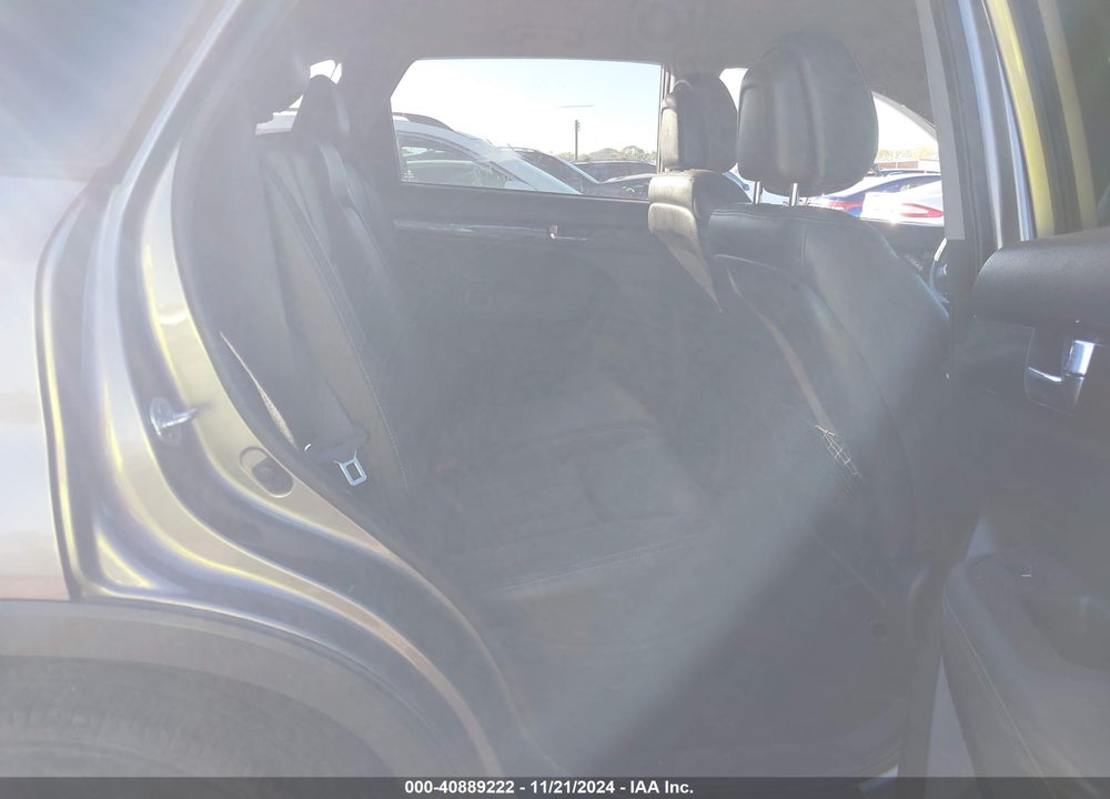 2013 KIA SORENTO EX VIN: 5XYKUCA68DG395563
