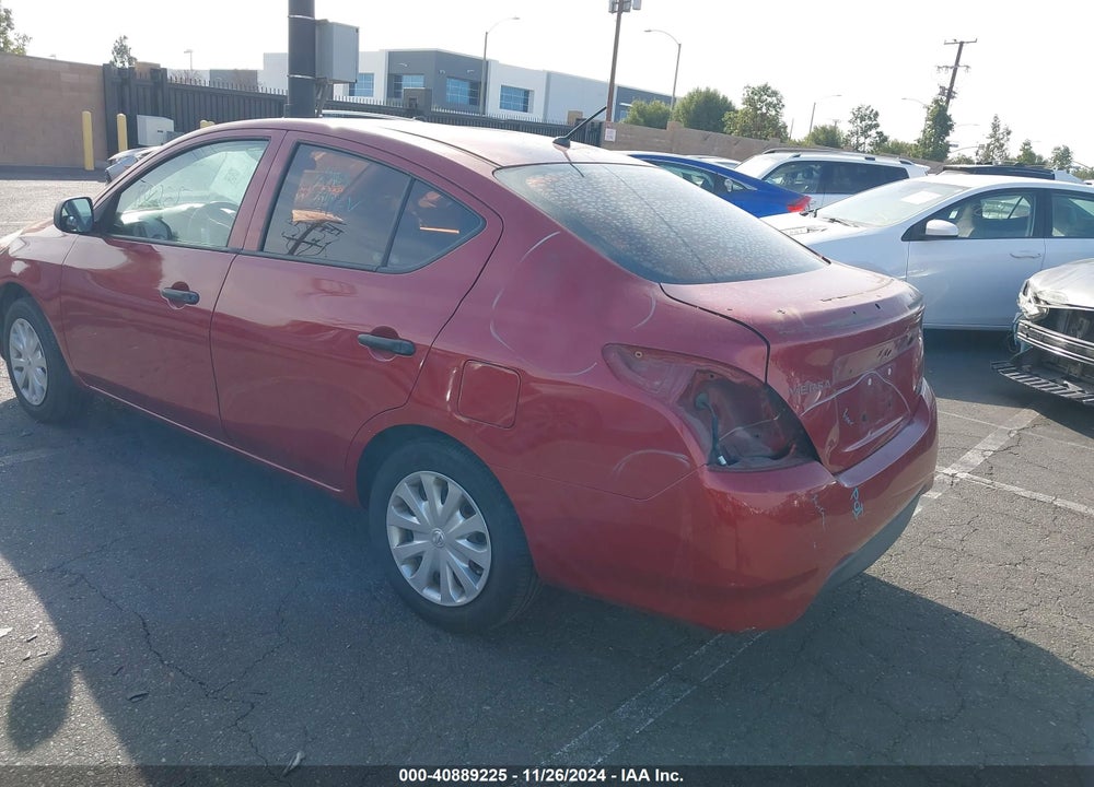 2015 NISSAN VERSA 1.6 S+ VIN: 3N1CN7AP2FL839987