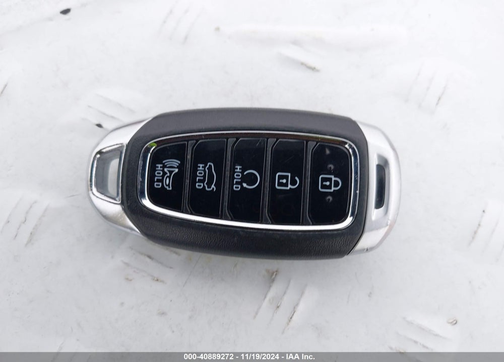 2021 HYUNDAI ELANTRA SEL VIN: 5NPLS4AG3MH037840