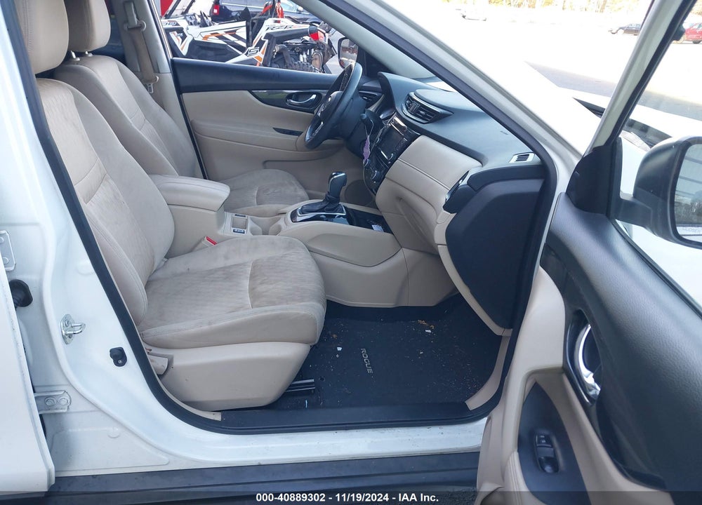 2018 NISSAN ROGUE SV VIN: JN8AT2MV4JW351087