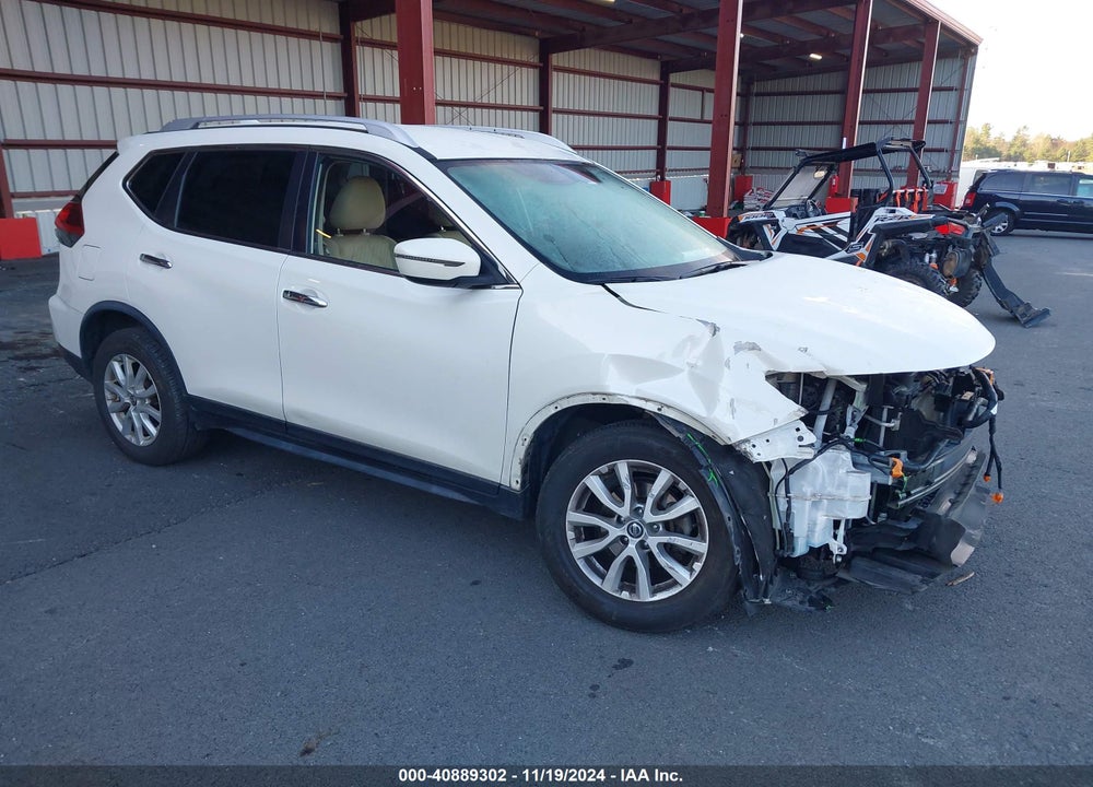 2018 NISSAN ROGUE SV VIN: JN8AT2MV4JW351087
