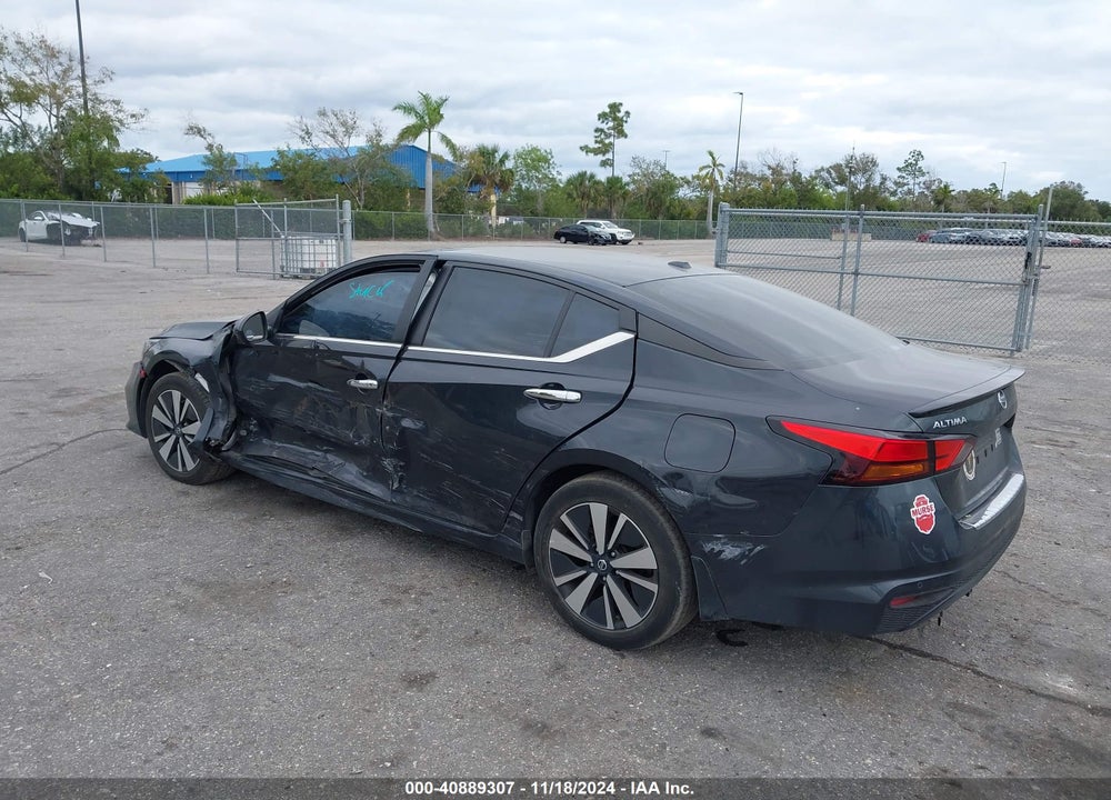 2022 NISSAN ALTIMA SV FWD VIN: 1N4BL4DVXNN343346