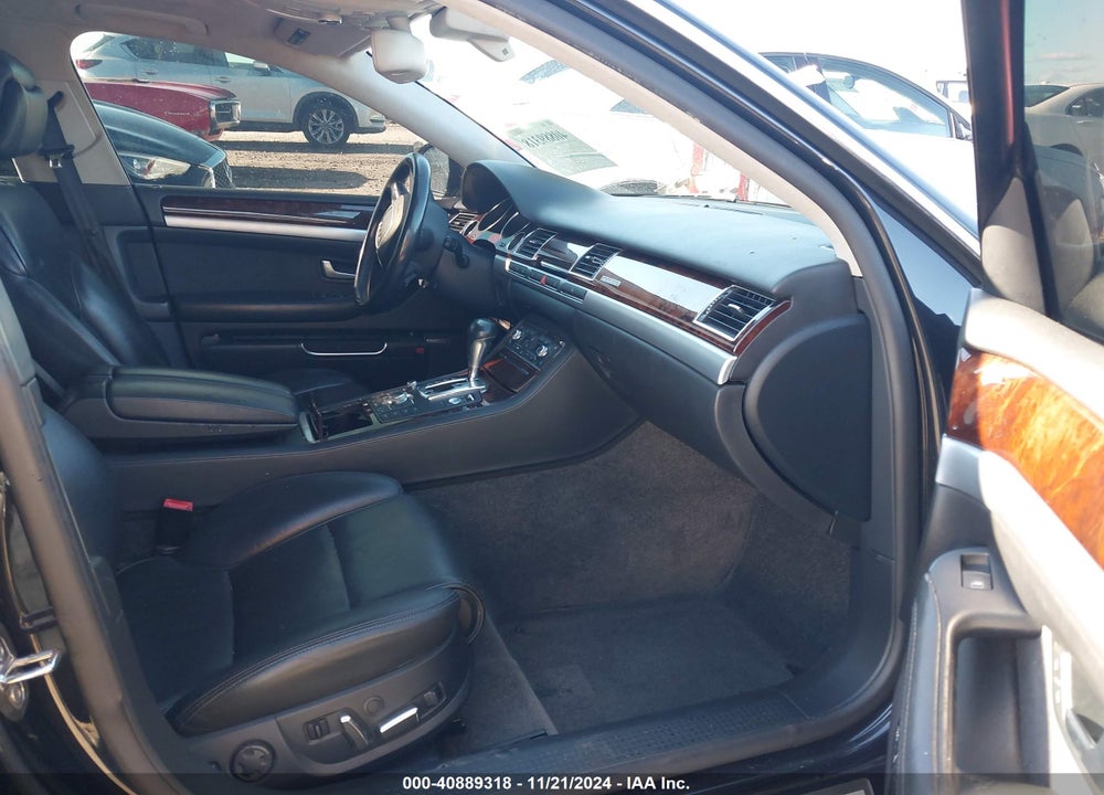 2010 AUDI A8 L 4.2 VIN: WAURVAFA7AN009360