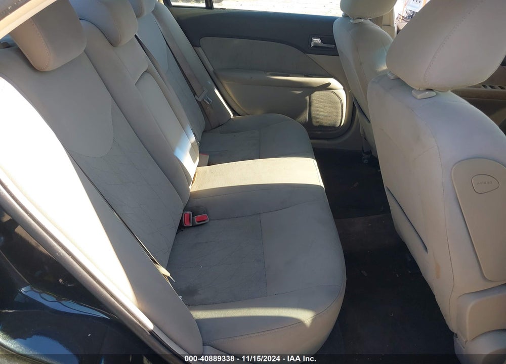 2010 MERCURY MILAN VIN: 3MEHM0HA8AR635133