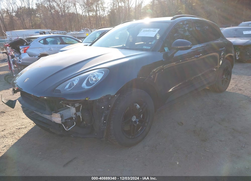 2017 PORSCHE MACAN VIN: WP1AA2A55HLB04659