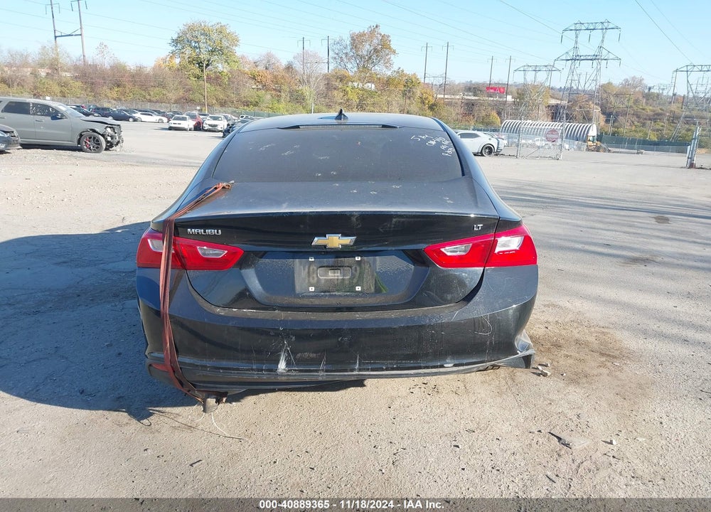 2018 CHEVROLET MALIBU LT VIN: 1G1ZD5ST4JF162477
