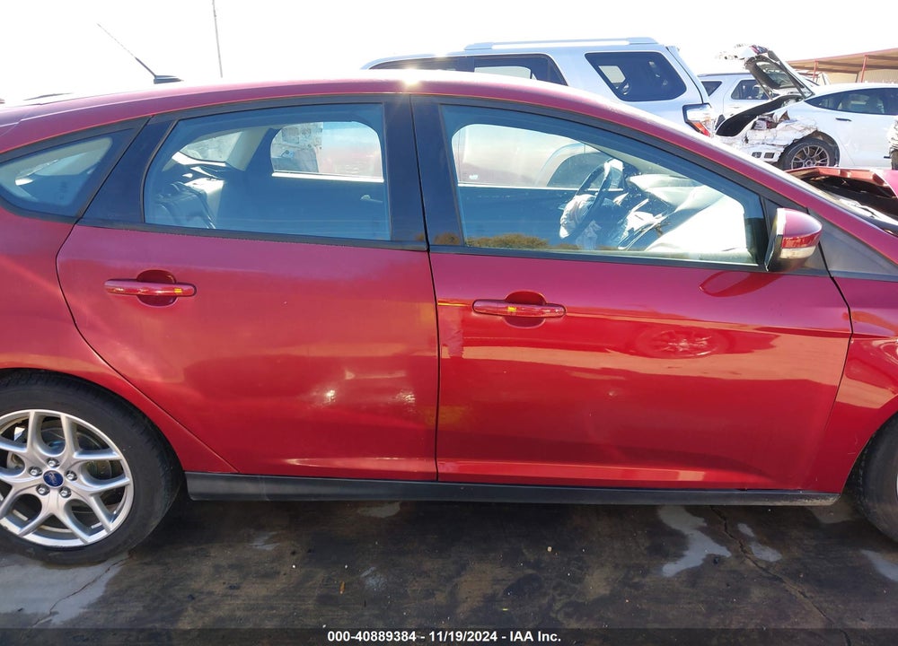 2015 FORD FOCUS VIN: 1FADP3K2XFL327371
