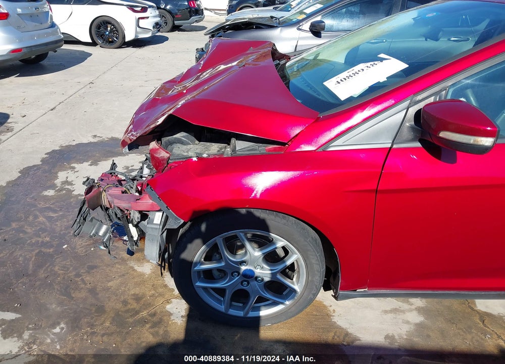 2015 FORD FOCUS VIN: 1FADP3K2XFL327371