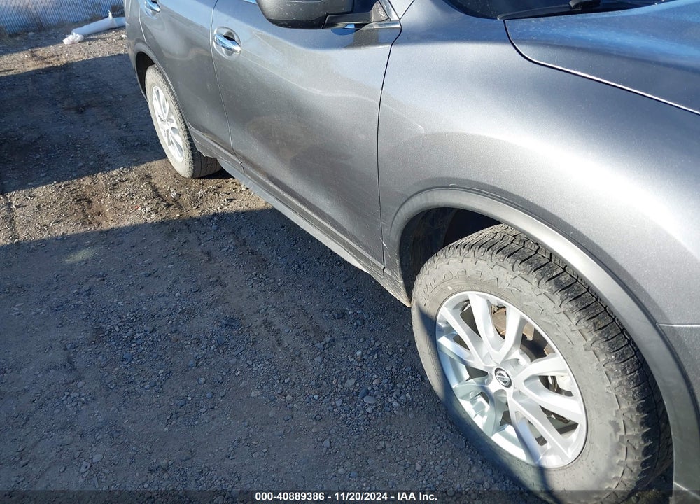 2018 NISSAN ROGUE SV VIN: JN8AT2MVXJW300368