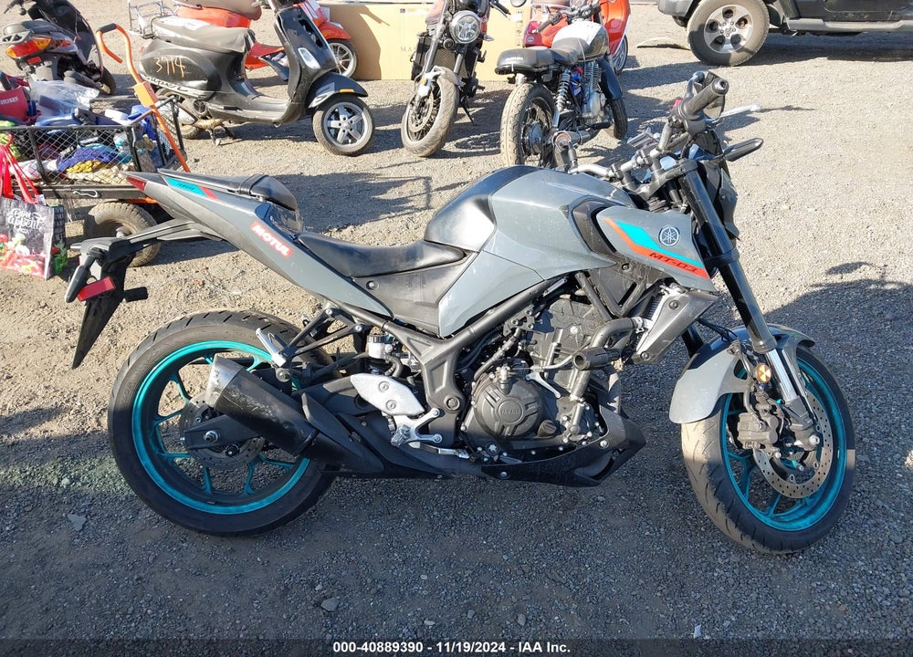 2023 YAMAHA MT-03 VIN: MH3RH20Y8PK010227