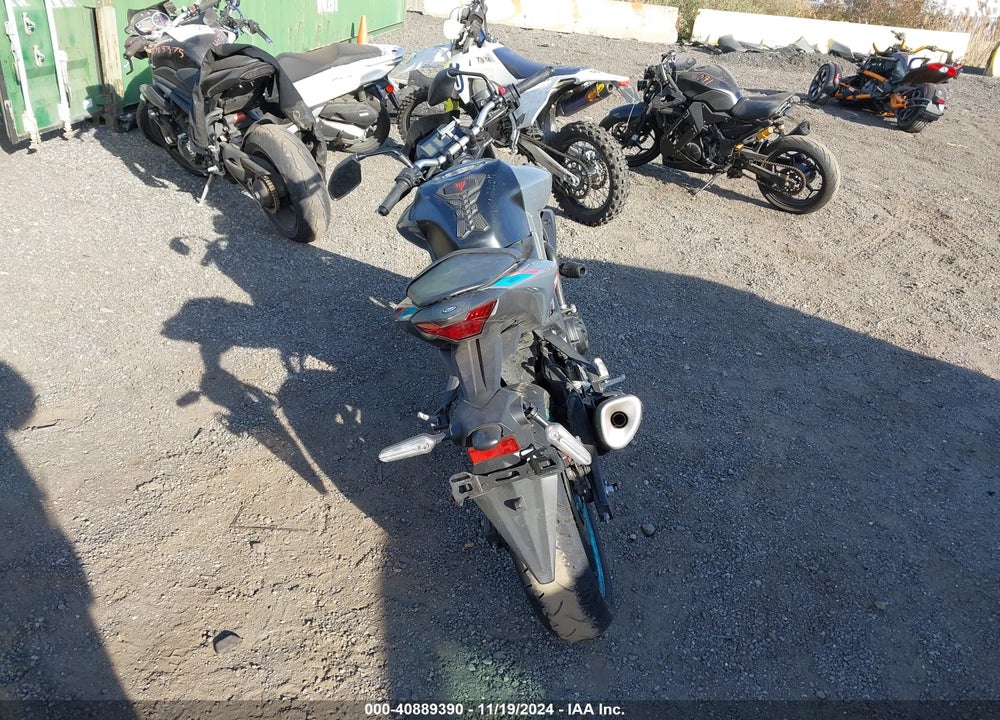 2023 YAMAHA MT-03 VIN: MH3RH20Y8PK010227
