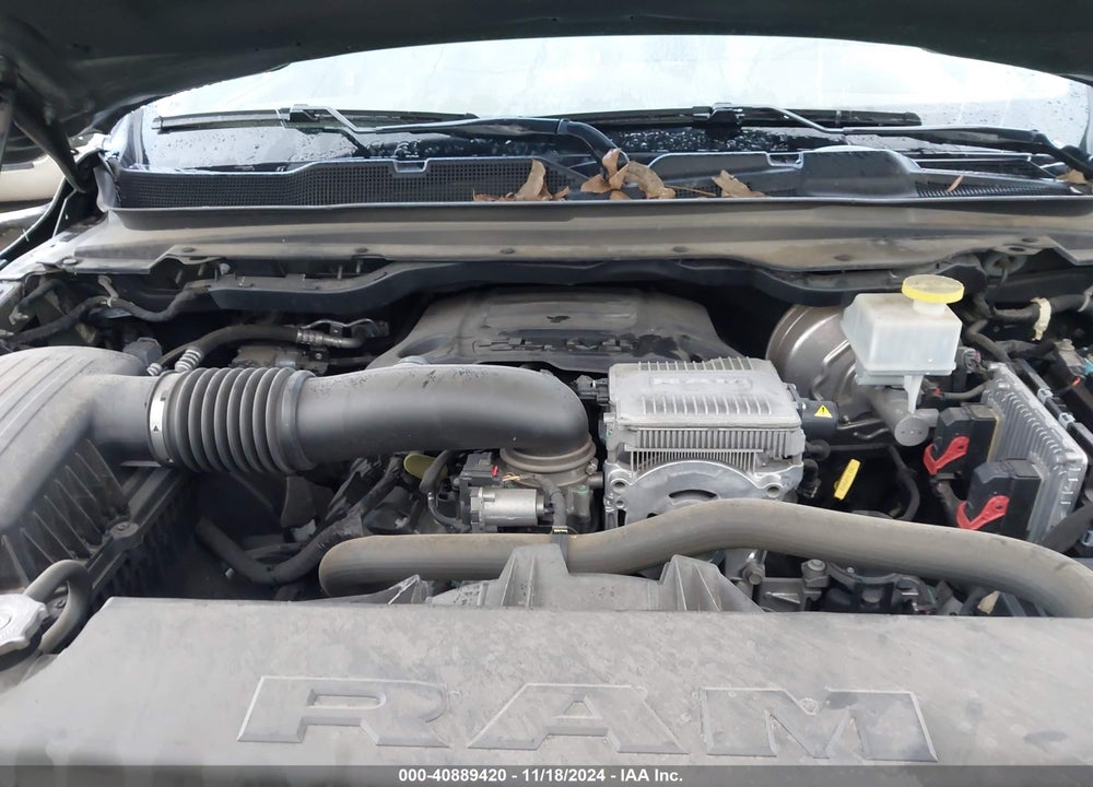 2021 RAM 1500 LAIE  4X4 5'7 BOX VIN: 1C6SRFJT1MN733331