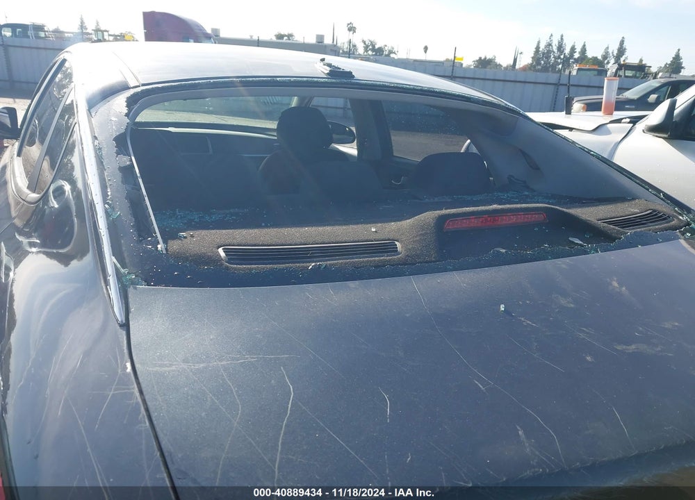 2020 KIA OPTIMA VIN: 5XXGT4L32LG423376