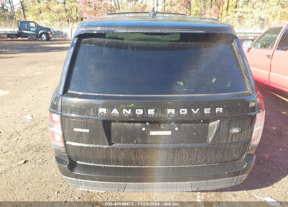 2020 LAND ROVER RANGE ROVER P525 HSE VIN: SALGS2SE2LA569369