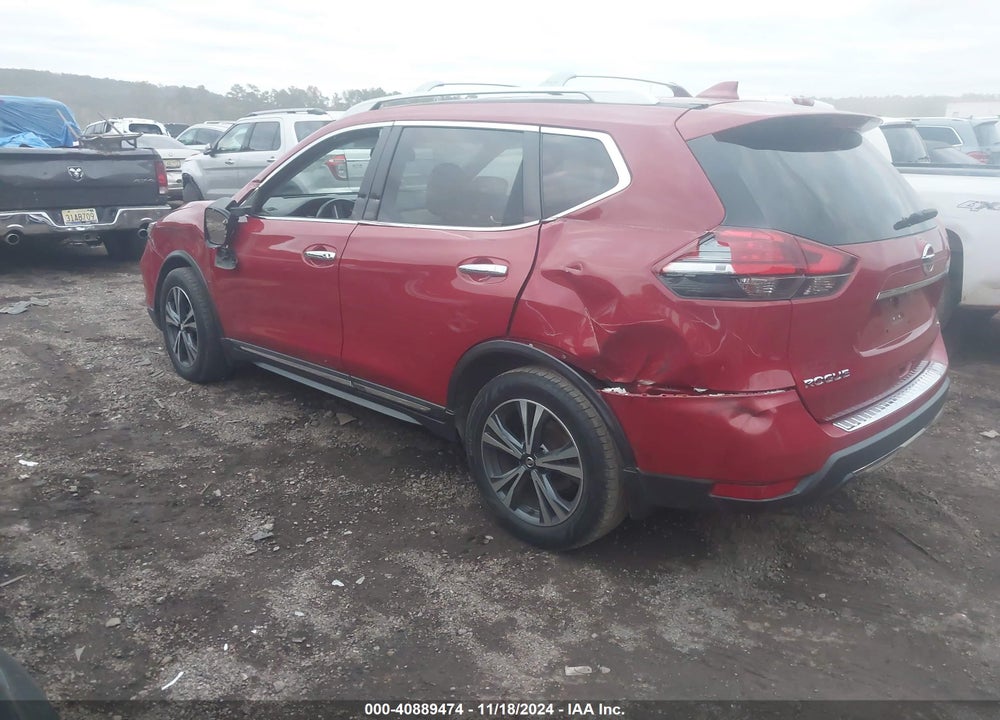 2017 NISSAN ROGUE SL VIN: 5N1AT2MTXHC760700