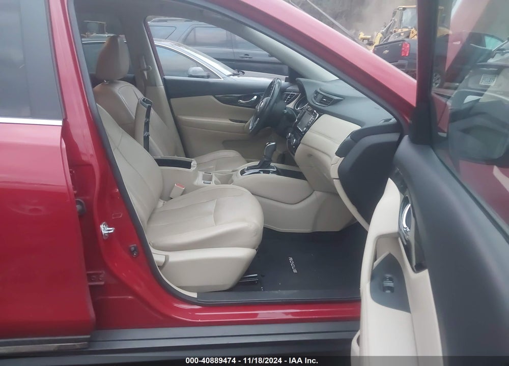 2017 NISSAN ROGUE SL VIN: 5N1AT2MTXHC760700