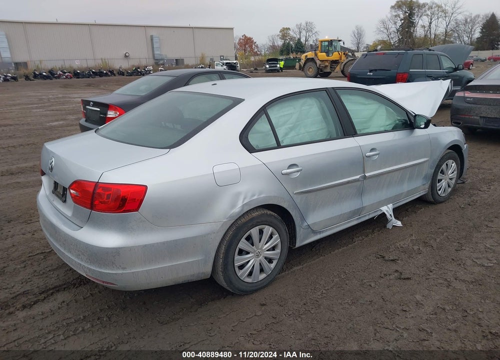 2014 VOLKSWAGEN JETTA 2.0L S VIN: 3VW1K7AJ9EM438225