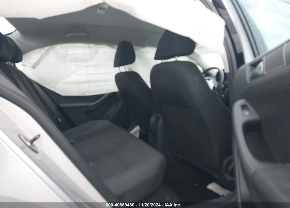 2014 VOLKSWAGEN JETTA 2.0L S VIN: 3VW1K7AJ9EM438225