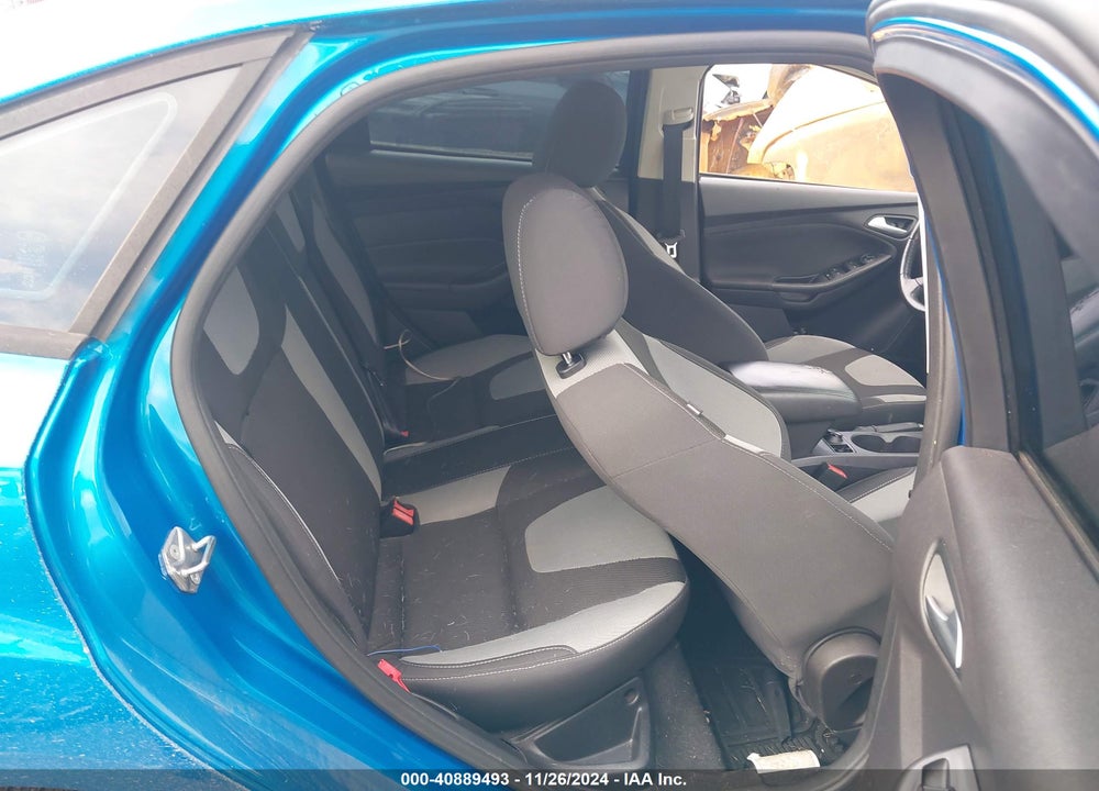 2014 FORD FOCUS SE VIN: 1FADP3F29EL404921