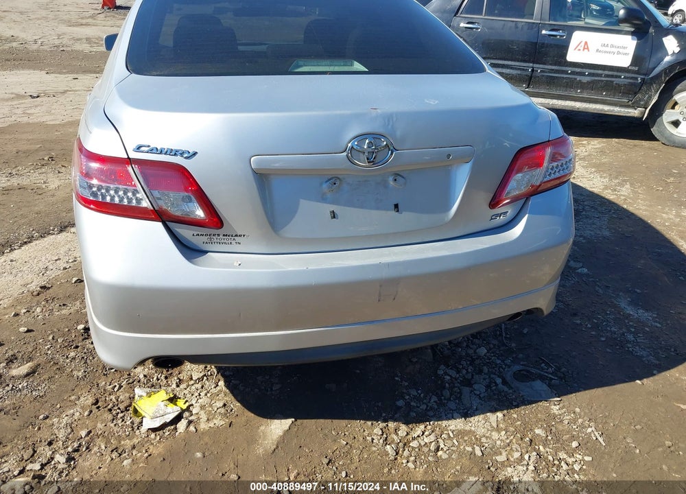 2011 TOYOTA CAMRY SE VIN: 4T1BF3EK1BU683885