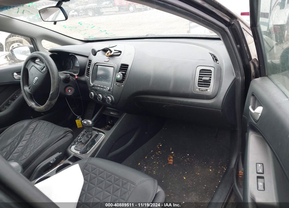 2018 KIA FORTE LX VIN: 3KPFL4A7XJE170976