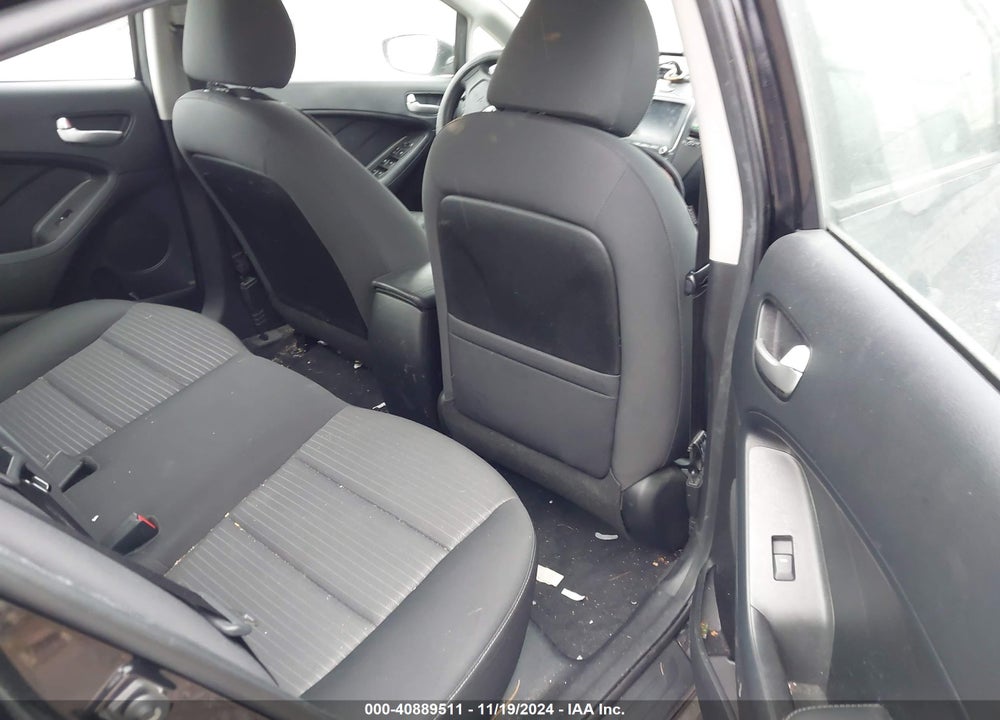 2018 KIA FORTE LX VIN: 3KPFL4A7XJE170976