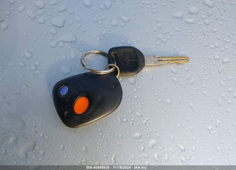 2001 SUBARU OUTBACK H6-3.0 VIN: 4S3BH896717648807