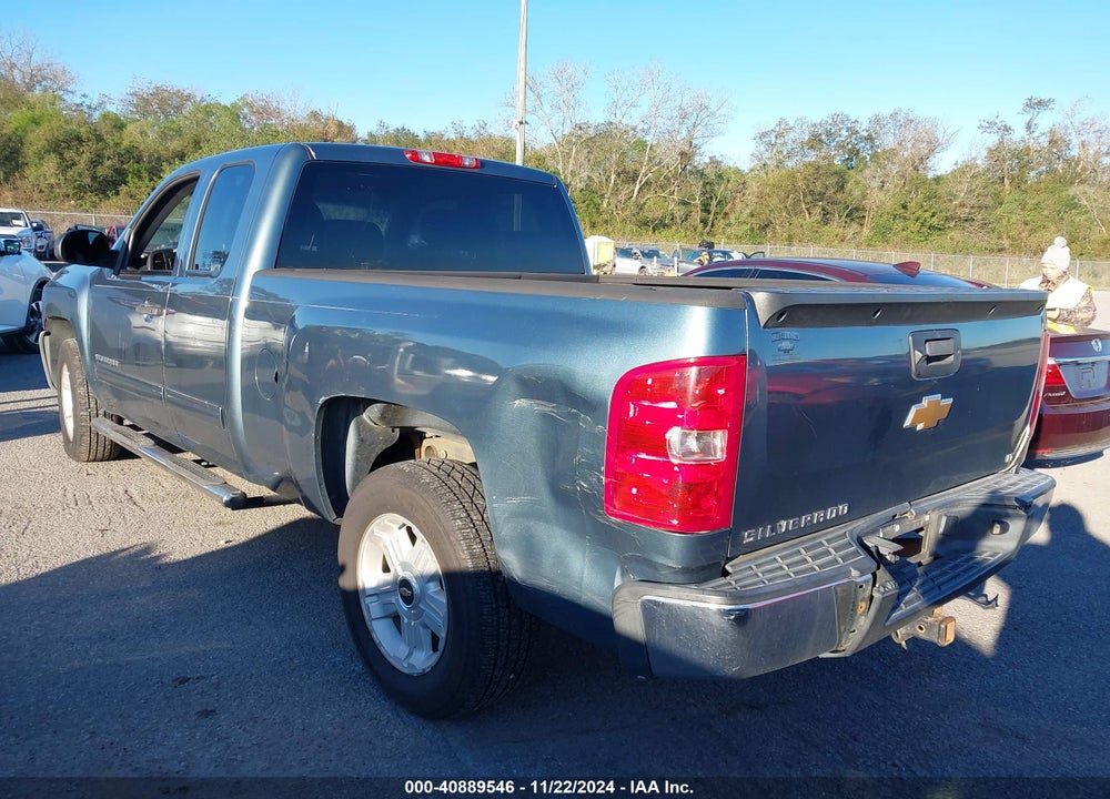2013 CHEVROLET SILVERADO 1500 LT VIN: 1GCRCSE0XDZ260197
