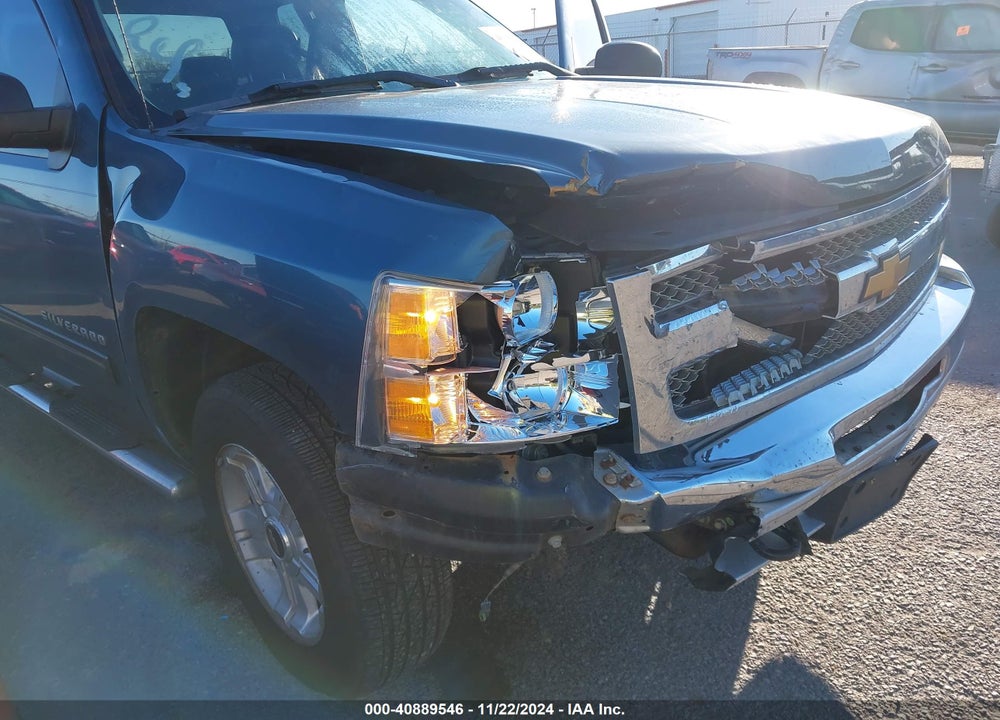 2013 CHEVROLET SILVERADO 1500 LT VIN: 1GCRCSE0XDZ260197