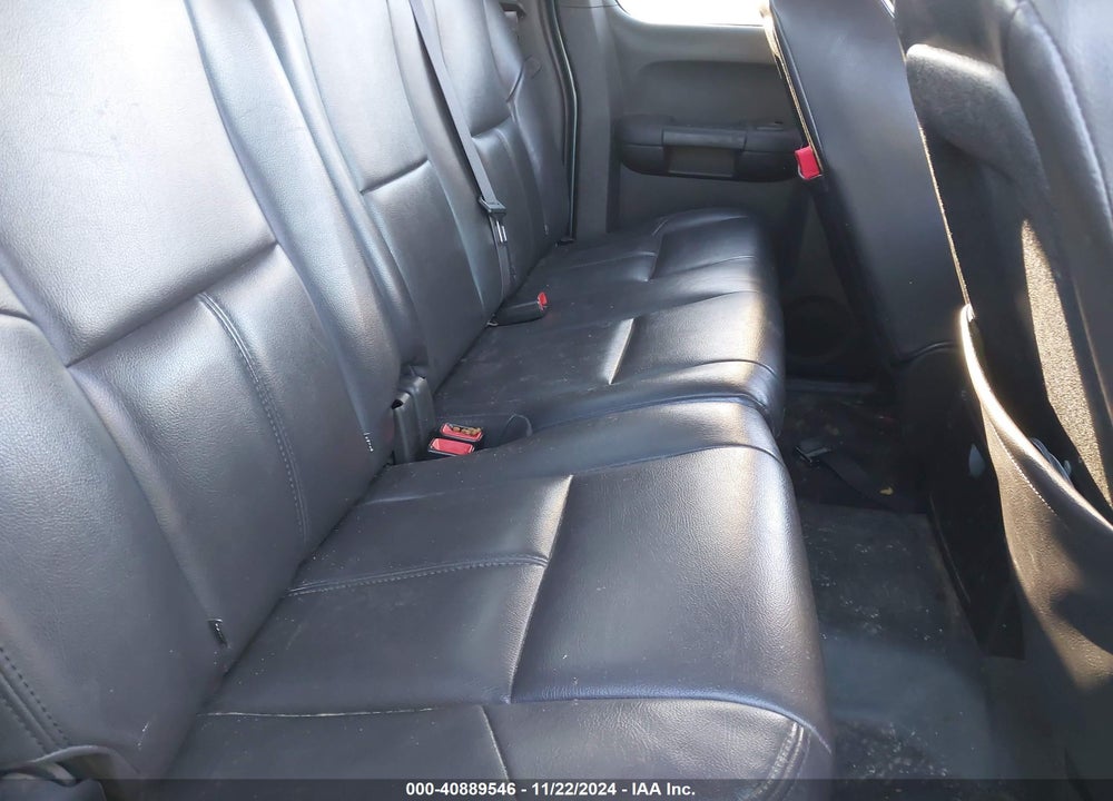2013 CHEVROLET SILVERADO 1500 LT VIN: 1GCRCSE0XDZ260197
