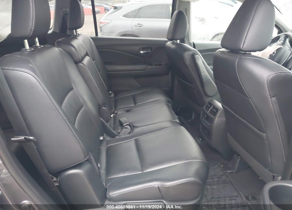 2017 HONDA PILOT EX-L VIN: 5FNYF6H58HB046435