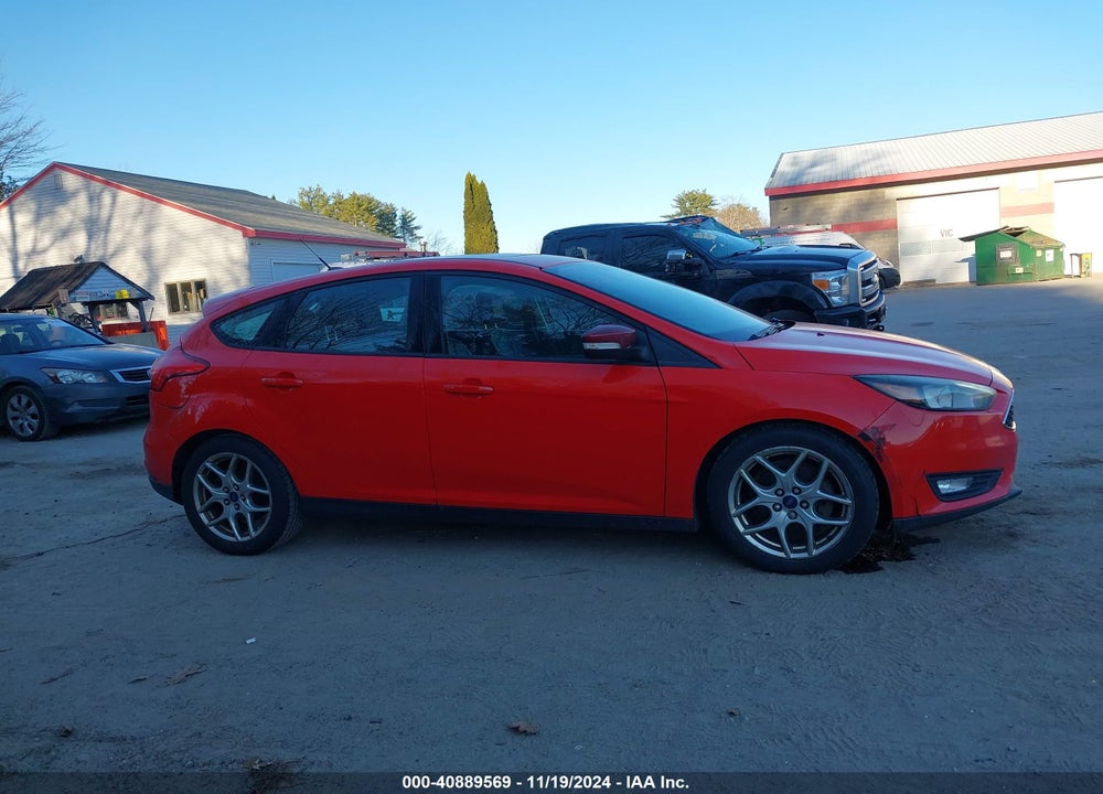 2015 FORD FOCUS SE VIN: 1FADP3K25FL283375