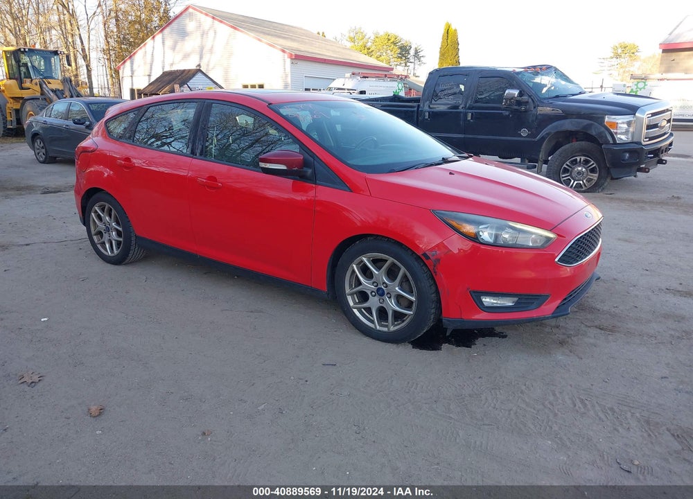 2015 FORD FOCUS SE VIN: 1FADP3K25FL283375